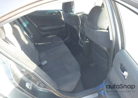 2010 Nissan Maxima 3.5 S z USA, uszkodzony, nr VIN 1N4AA5AP6AC870870